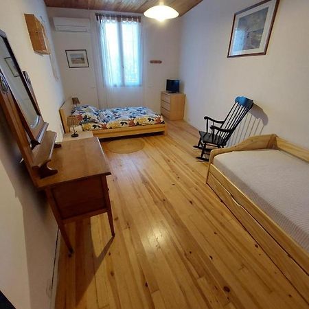 Chambres D'Hotes : Les Maisons De Gaia Tuchan Екстериор снимка