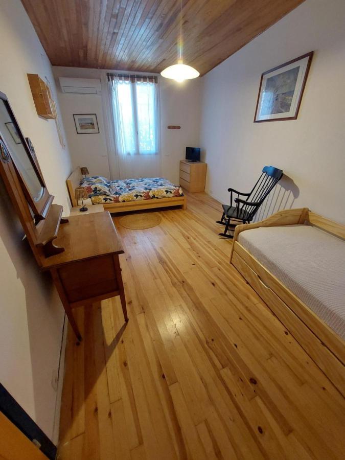 Chambres D'Hotes : Les Maisons De Gaia Tuchan Екстериор снимка